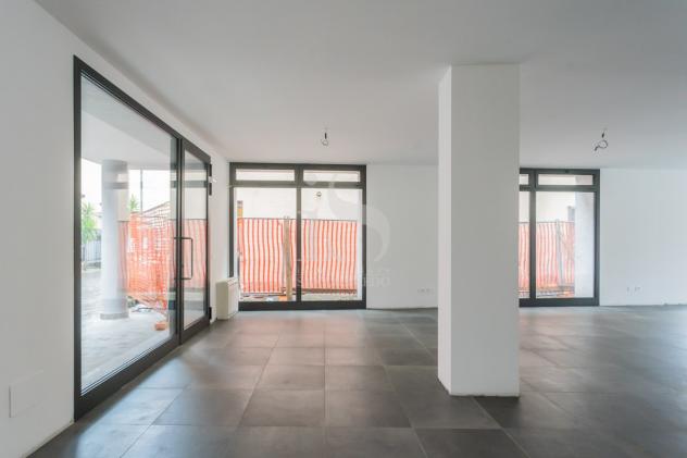 NEGOZIO di 3 vani e di 155 mq (VIMERCATE) rif. N3 FANESHOME - Foto 19
