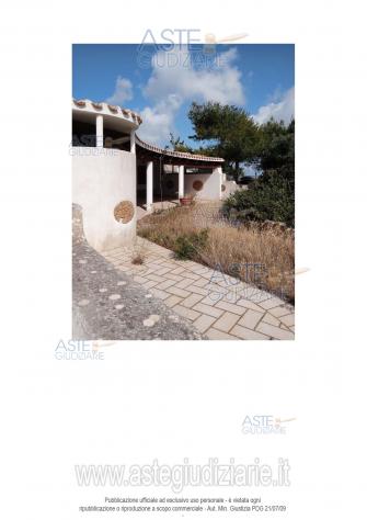 casa indipendente in vendita a Calasetta