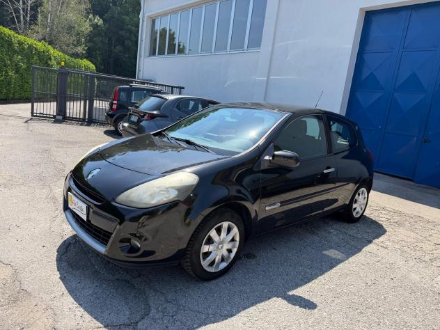 Renault Clio 1.2 16V 3 porte Confort - Foto 2