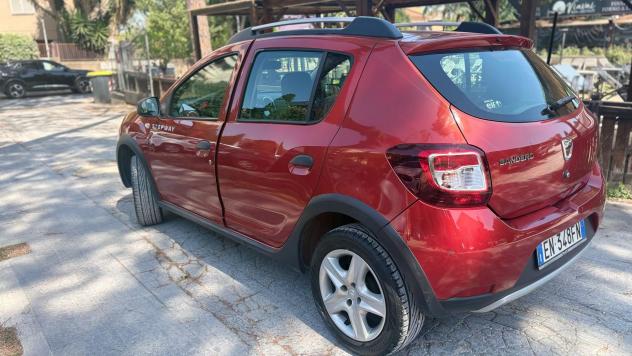 Dacia Sandero 1.5 dCi 90cv Stepway 128.000 UNICO PROPRIETARIO CAR PLAY - Foto 6