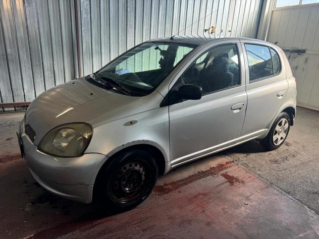 Toyota Yaris 1.0i 16V cat 5 porte Sol - Foto 2