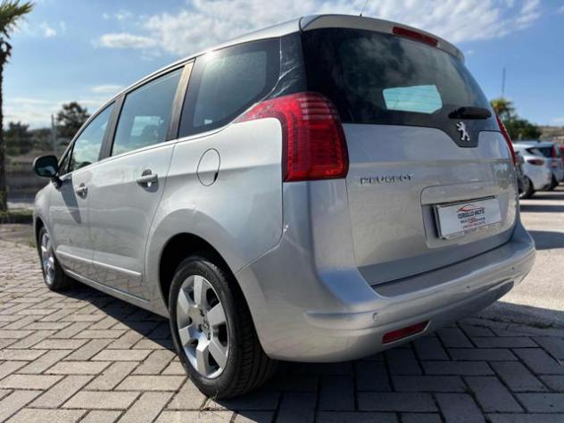 PEUGEOT 5008 1.6 HDi 112CV 7 POSTI rif. 23793149 - Foto 4