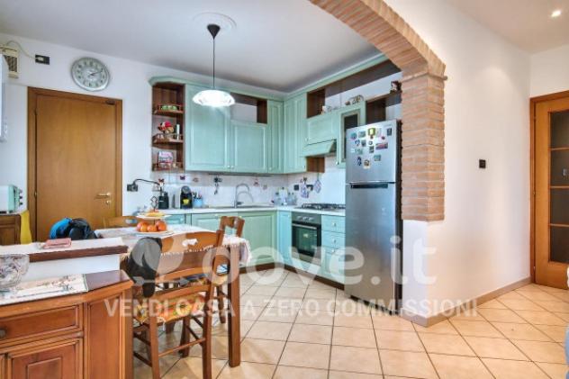 Casa indipendente di 198 m² con 4 locali e box auto doppio in vendita a Ferrara - Foto 2