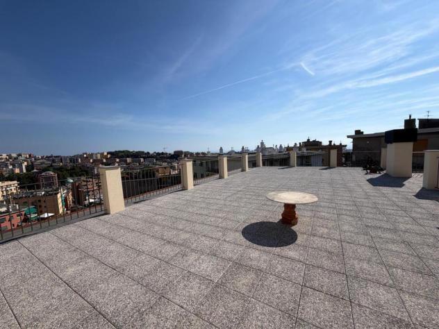 Appartamento in affitto a Genova
