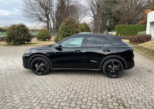 Volkswagen T-Roc 1.5 eTSI 110kW ACT R-Line DSG PREZZO VERO - Foto 6
