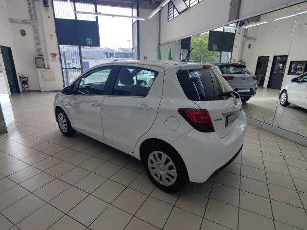 Toyota Yaris 1.4 D-4D 5 porte Active - Foto 3
