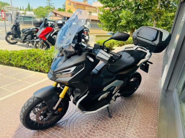 HONDA X-ADV 750 TUTTO INCLUSO ANCHE PASSAGGIO! MINI RATE rif. 23829979 - Foto 3