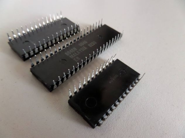 Chip - Integrati vintage ( INTEL - Motorola) USATI, SFILATI, NON TESTATI - Foto 6