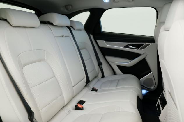 Jaguar F-Pace F-Pace 2.0d i4 mhev R-Dynamic S awd 204cv auto - Foto 4