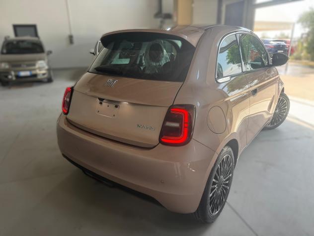 Fiat 500 1.0 Hybrid 70CV -Nuova da immatricolare! - Foto 6