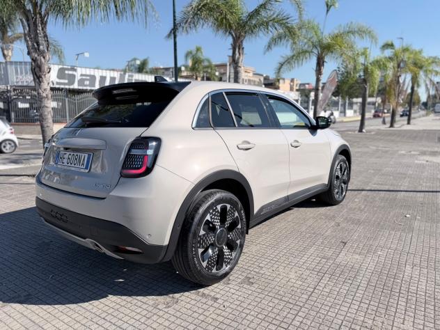 Fiat 600 Hybrid 110 CV DCT MHEV La Prima - Foto 5