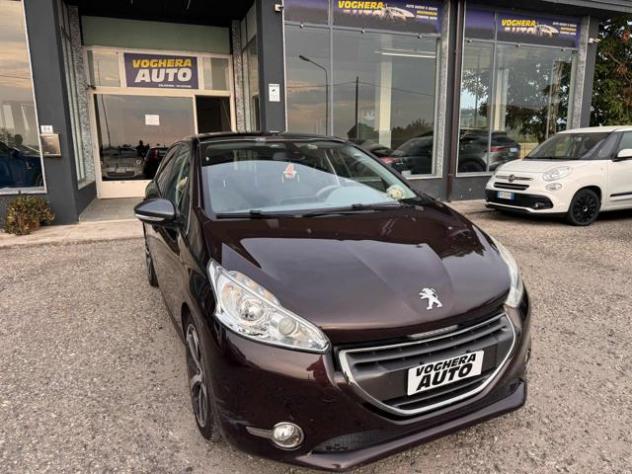 PEUGEOT 208 1° serie 1.6 e-HDi 92 CV Stop&Start robotizzato 5 rif. 24016636 - Foto 2