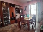 V000815 - Appartamento + Locale