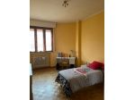 Luminosa stanza per studentessa in centro
