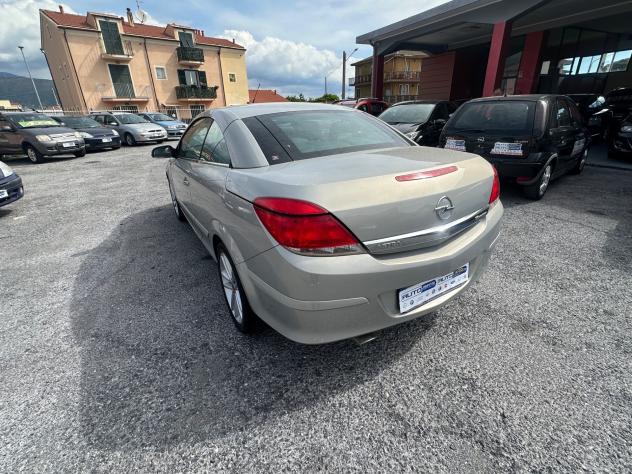 Opel Astra TwinTop 1.6 16V Twinport Enjoy - Foto 9