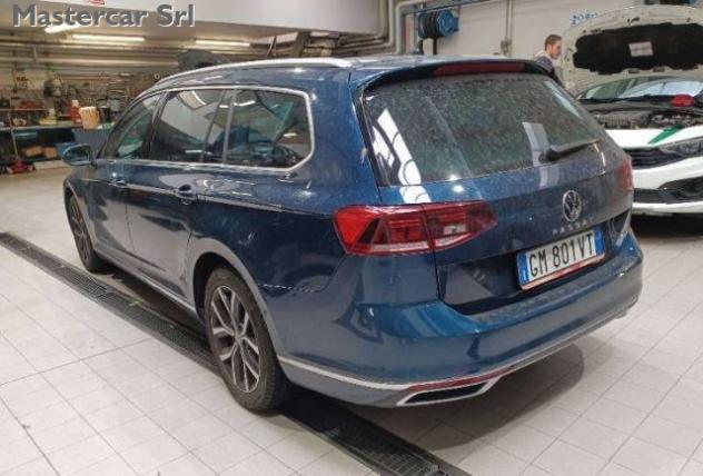 VOLKSWAGEN Passat Variant Passat Variant 2.0 tdi Executive 4motion 200cv dsg rif. 24006089 - Foto 3