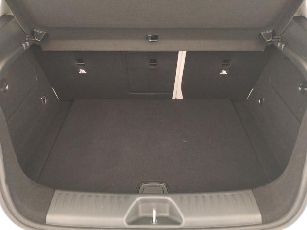 Mercedes-Benz A 200d Premium auto - Foto 9