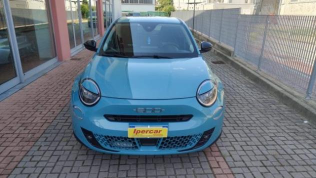 FIAT 600 Hybrid 145 CV DCT MHEV rif. 23997193 - Foto 2