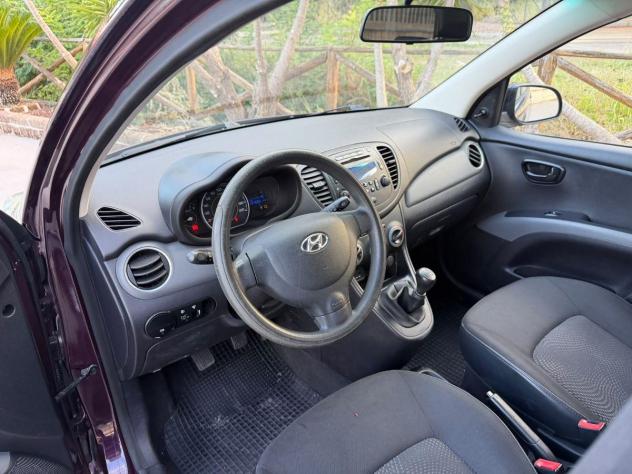 HYUNDAI - i10 - 1.1 12V Fiorucci - Foto 8