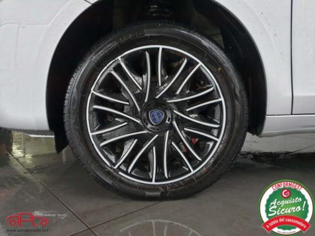 LANCIA Ypsilon 1.2 69 CV 5p S&S Gold rif. 18335899 - Foto 5