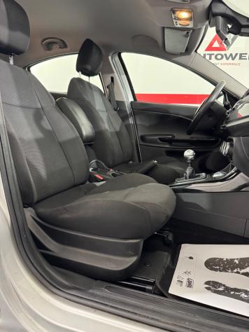 Alfa Romeo Giulietta 1.6 JTDm-2 105 CV Exclusive - Foto 8