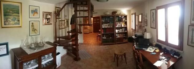 Casa semindipendente in vendita a Fossola - Carrara 150 mq Rif: 896342