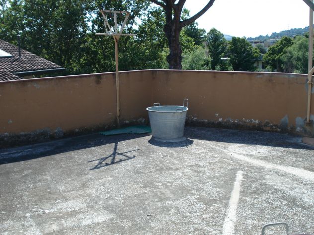 CASA INDIPENDENTE CENTRO MARE PESARO A 1MENO DI 1258€ AL MQ. - Foto 8