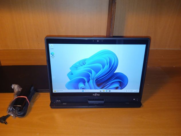PC?Tablet Fujitsu T939 13"FHD Ram 16GB i5-8350u 3.60GHz Office 365 - Foto 7
