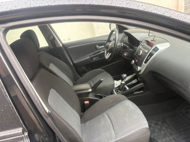 kia ceed SW - Foto 9