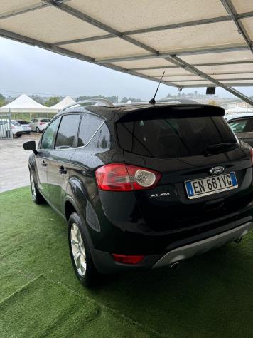 Ford Kuga 2.0 TDCI 140 CV 2WD - Foto 4