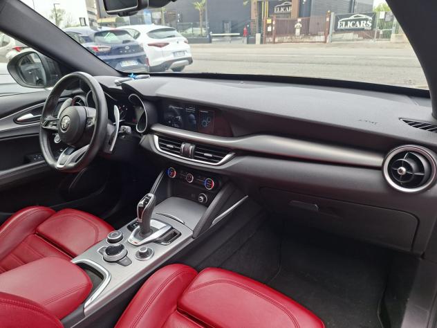 Alfa Romeo Stelvio 2.2 Turbodiesel 210 CV AT8 Q4 Veloce - Foto 4