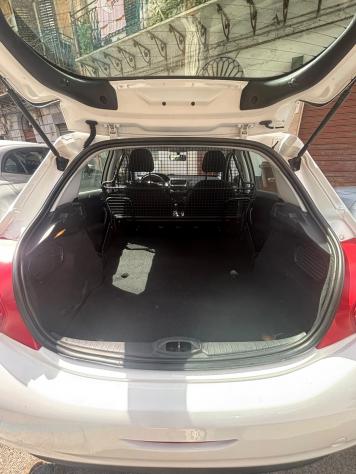 Peugeot 208 1.4 HDi 68 CV 5 porte Van Pack - Foto 6