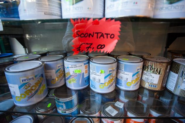 Vernici e Impregnanti Misti – 24500 - Foto 2