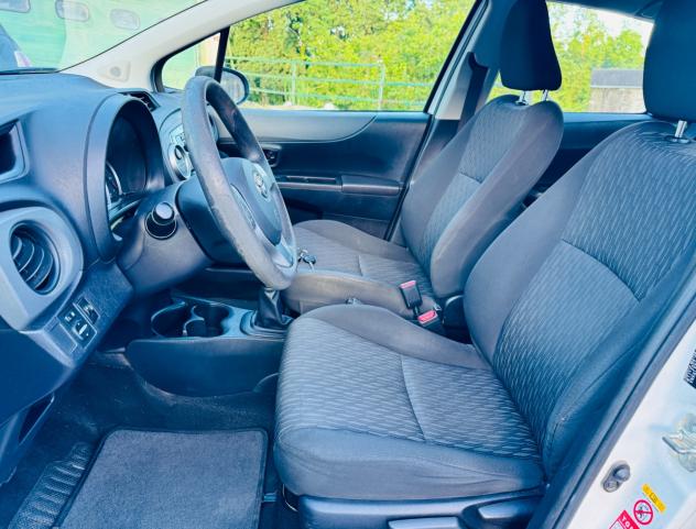 Toyota Yaris 1.0 5 porte Lounge OK NEOPATENTATI - Foto 10