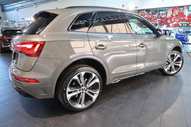 AUDI Q5 40 TDI Quattro S-Tronic S-Line Plus rif. 23913721 - Foto 9