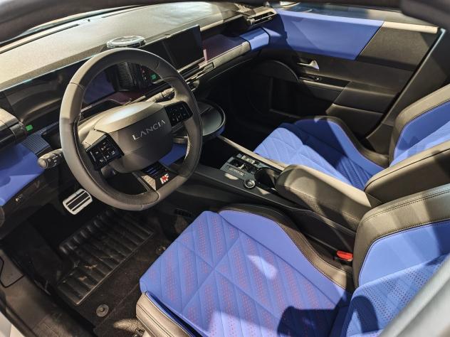 Lancia Ypsilon 54 kWh HF Line 280cv PRONTA CONSEGNA!! - Foto 6