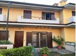 VILLA A SCHIERA CON BOX E CANTINA
