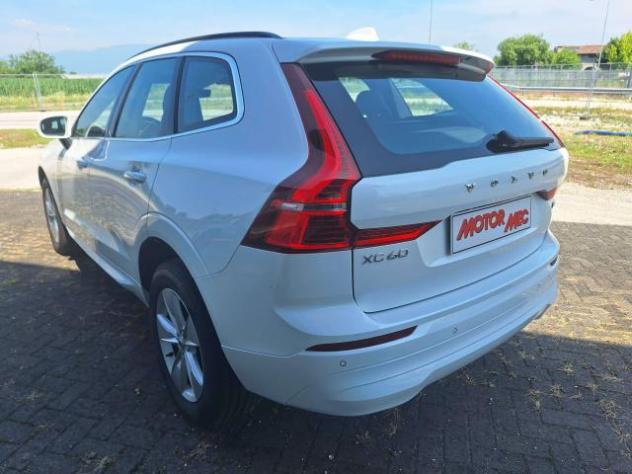 Volvo XC60 XC60 II 2022 2.0D b4 197cv Core Automatica - IVA deducibile - Foto 4