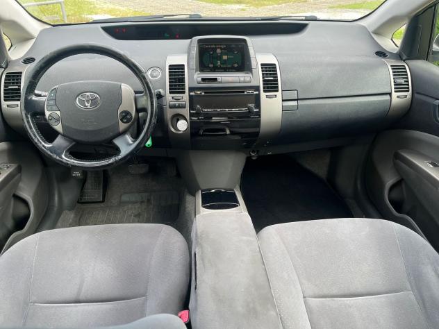 Toyota Prius 1.5 Hybrid- RISERVATA A COMMERCIANTI D’AUTO - Foto 9