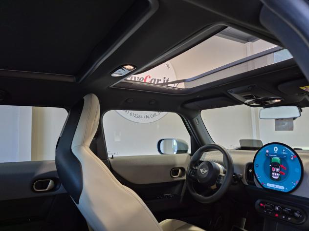 MINI Cooper C STEPTRONIC TETTO PELLE LED NAVI CARPLAY RETROCAM. HEAD UP DISPLAY VOLANTE RISC. JCW 1 PROPRIETARIO AUTO UFFICIALE MINI - Foto 3