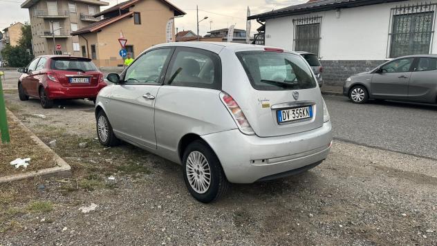 Lancia Ypsilon 1.2 ModaMilano - Foto 2