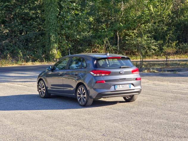 Hyundai i30 1.6 CRDi 110CV 5 porte Style E6B Manuale NEO 2017 - Foto 4