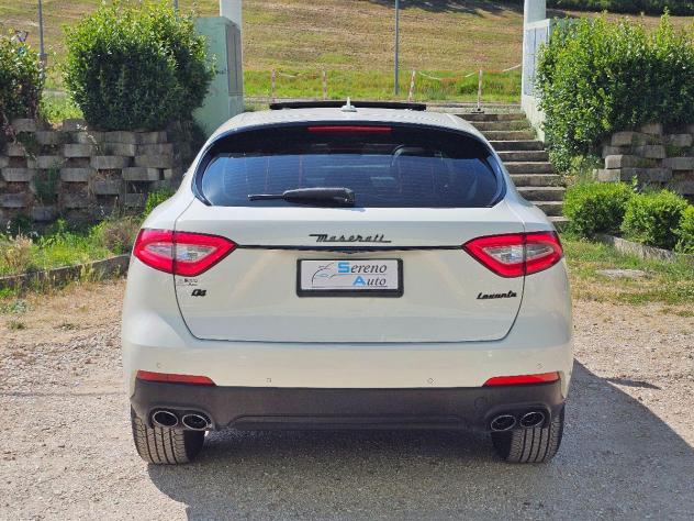 MASERATI LEVANTE V6 DIESEL 250CV Q4 GARANZ 12 MESI FINANZ - Foto 8