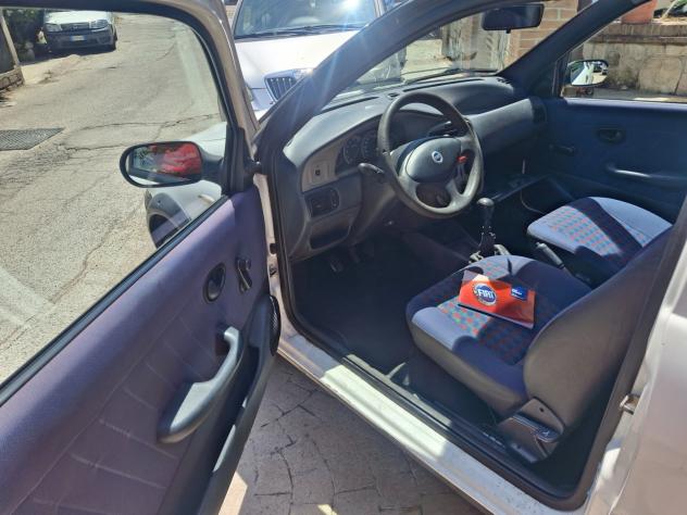 Fiat Strada 1.9 JTD - Foto 8