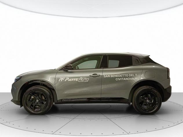 Alfa Romeo Junior Junior Ibrida Ibrida 1.2 136cvHybrid Edct6 - Foto 2