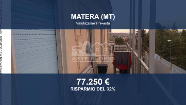 Immobile in asta di 93 m² in vendita a Matera