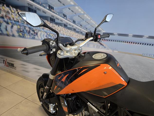 KTM 690 Duke 04/2017 - Km 34600 - Foto 6