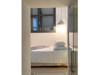Cozy Room • In the heart of Como • Vicino al Lago