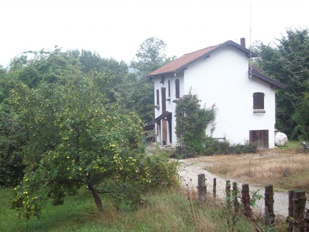 Casa in campagna con molto terreno - Foto 4
