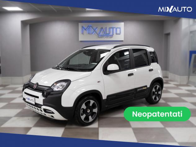 Fiat Panda Pandina Cross 1.0 Firefly Hybrid S&S 70CV